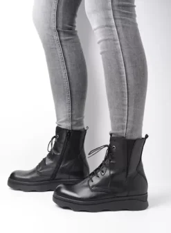 Laarzen|Wolky Akita zwart leer