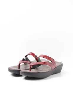 Slippers|Wolky Bassa rood crocolook lakleer