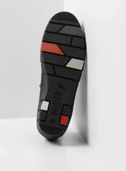 Hielspoor|Veterschoenen|Wolky Boston zwart nubuck