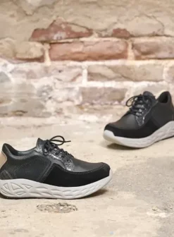 Hielspoor|Wandelschoenen|Wolky Bounce zwart combi leer