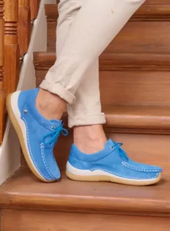 Sneakers|Veterschoenen|Wolky Celebration hemelsblauw nubuck