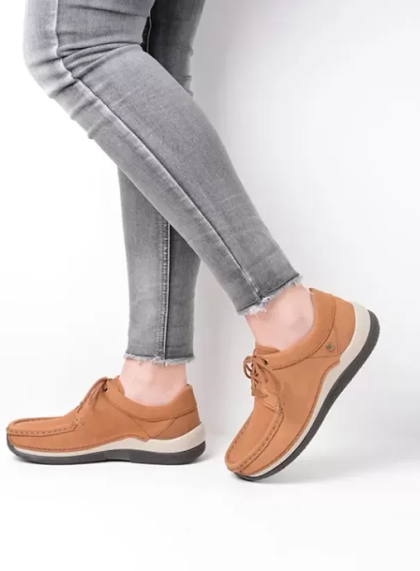 Sneakers|Veterschoenen|Wolky Celebration cognac nubuck