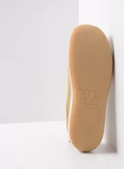 Sneakers|Veterschoenen|Wolky Celebration lichtgroen nubuck