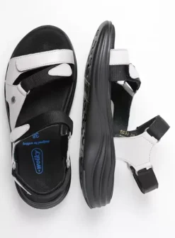 Sandalen|Voorjaar/zomer|Wolky Cirro gebroken wit leer