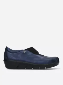 Instappers|Bandschoenen|Wolky Cursa marineblauw metallic nubuck