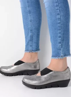 Instappers|Bandschoenen|Wolky Cursa grijs metallic nubuck