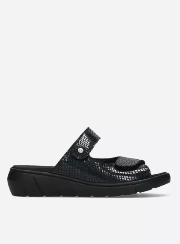 Slippers|Wolky Cyprus blauw slangenprint leer