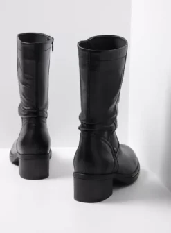 Laarzen|Wolky Edmonton zwart gepoetst leer