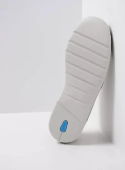 Hielspoor|Wandelschoenen|Wolky Feltwell lichtgrijs nubuck