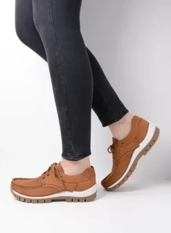 Veterschoenen|Wolky Fly cognac nubuck