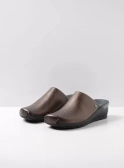 Slippers|Klompen|Wolky Go brons leer