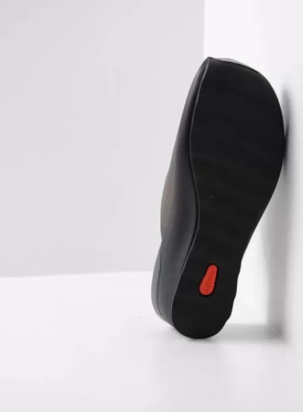 Slippers|Klompen|Wolky Go brons leer