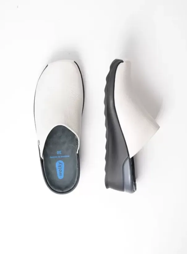 Slippers|Klompen|Wolky Go creme wit leer