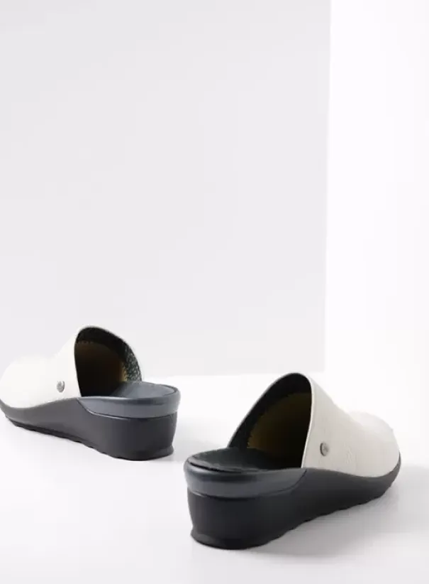 Slippers|Klompen|Wolky Go creme wit leer