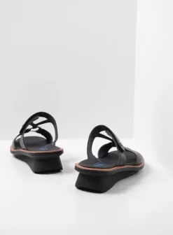 Slippers|Wolky Isa zwart leer