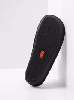 Slippers|Wolky Martinique zwart leer