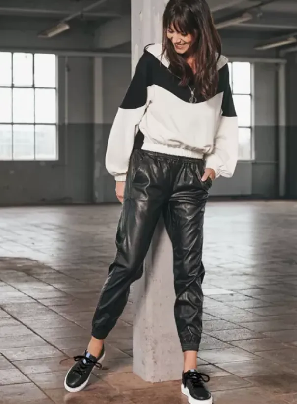 Sneakers|Veterschoenen|Wolky Move it zwart leer