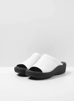 Slippers|Voorjaar/zomer|Wolky Nassau wit leer