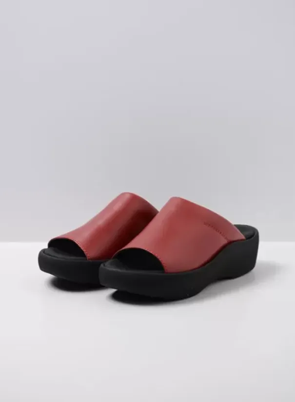 Slippers|Wolky Nassau rood leer
