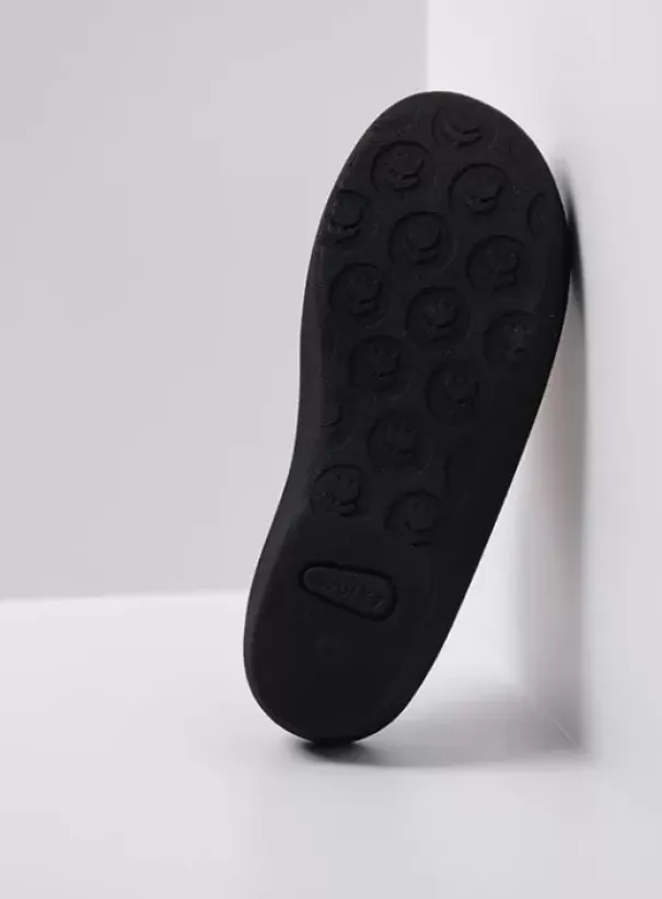 Slippers|Wolky Nassau rood leer