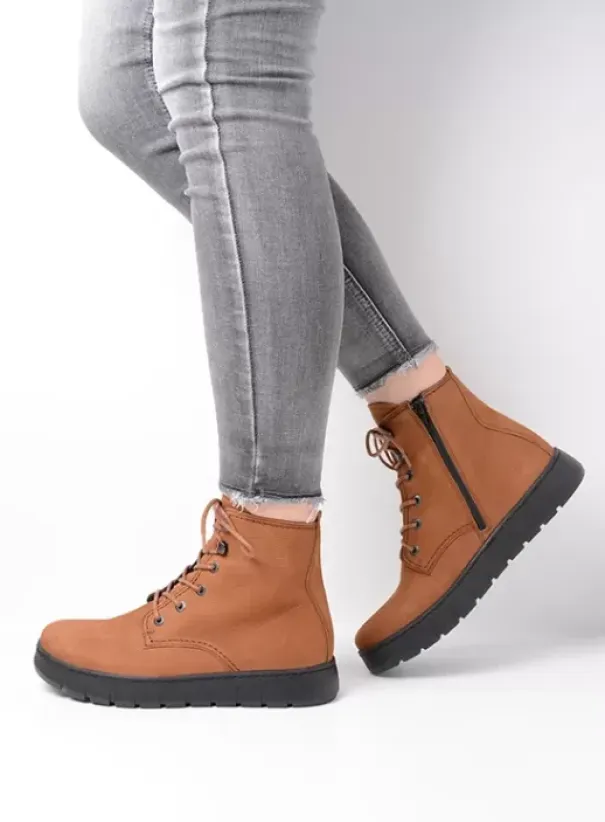 Volle voeten|Laarzen|Wolky New Wave cognac nubuck