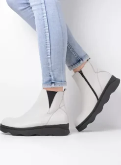 Enkellaarsjes|Wolky Nigata winterwit leer