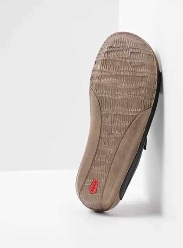 Volle voeten|Slippers|Wolky Nomad zwart geolied leer