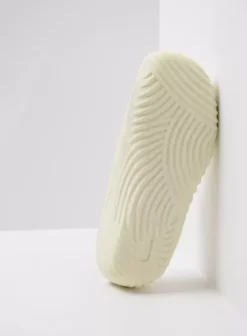 Klompen|Wolky OK Clog-Klomp gebroken wit PU