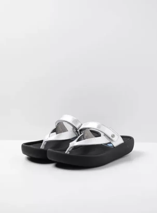 Slippers|Voorjaar/zomer|Wolky Peace zilver leer