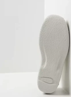 Veterschoenen|Wolky Roll Shoe lichtgrijs nubuck