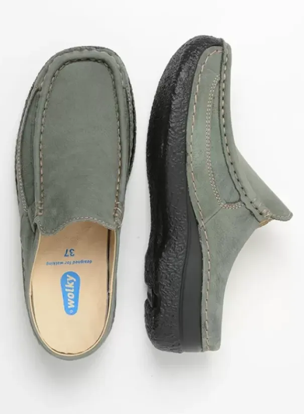 Slippers|Klompen|Wolky Roll Slide saliegroen nubuck