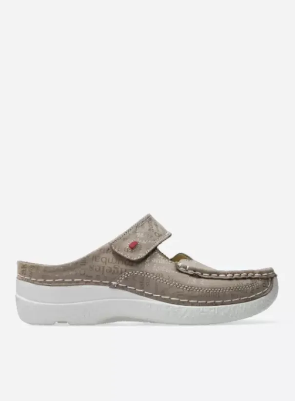 Hielspoor|Slippers|Wolky Roll Slipper taupe letter nubuck