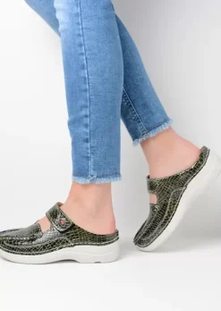 Hielspoor|Slippers|Wolky Roll Slipper groen crocolook lakleer
