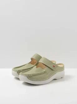 Hielspoor|Slippers|Wolky Roll Slipper lichtgroen nubuck