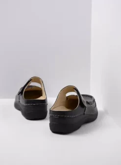 Hielspoor|Slippers|Wolky Roll Slipper zwart leer
