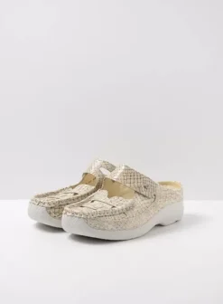 Slippers|Klompen|Wolky Roll Talaria beige crocolook leer
