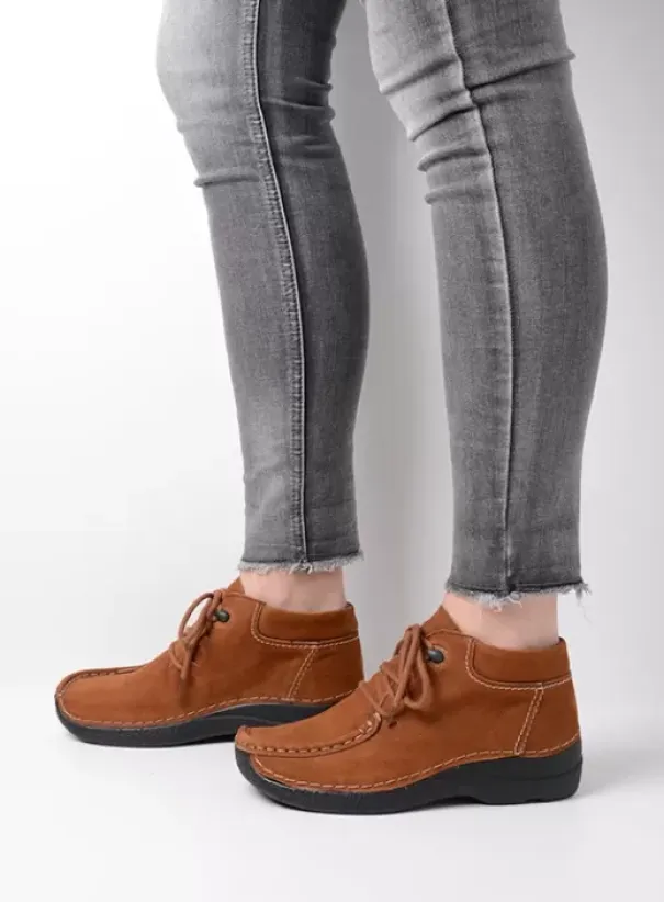 Veterschoenen|Wolky Seamy Moc cognac nubuck
