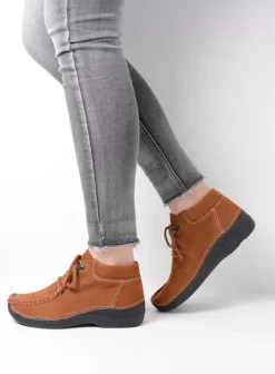 Veterschoenen|Wolky Seamy Moc cognac nubuck