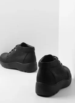 Volle voeten|Veterschoenen|Wolky Tarda XW-WR zwart nubuck
