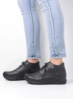 Hallux Valgus|Wandelschoenen|Wolky Truth HV zwart leer